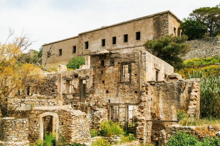 Agios Nikolaos: Boat Trip to Spinalonga with Swim Stop - Spinalonga fortress: what the guided walk sets up