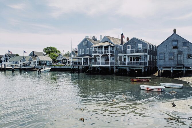 Beyond the Cobblestones Self Guided Walking Tour of Nantucket - Entering Nantucket: how this $9.99 tour actually works