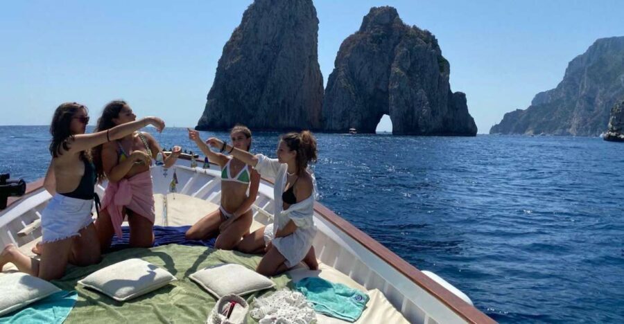 Capri: Island and Grottos Boat Cruise with Snacks and Drinks - Key Highlights to Know Before You Go