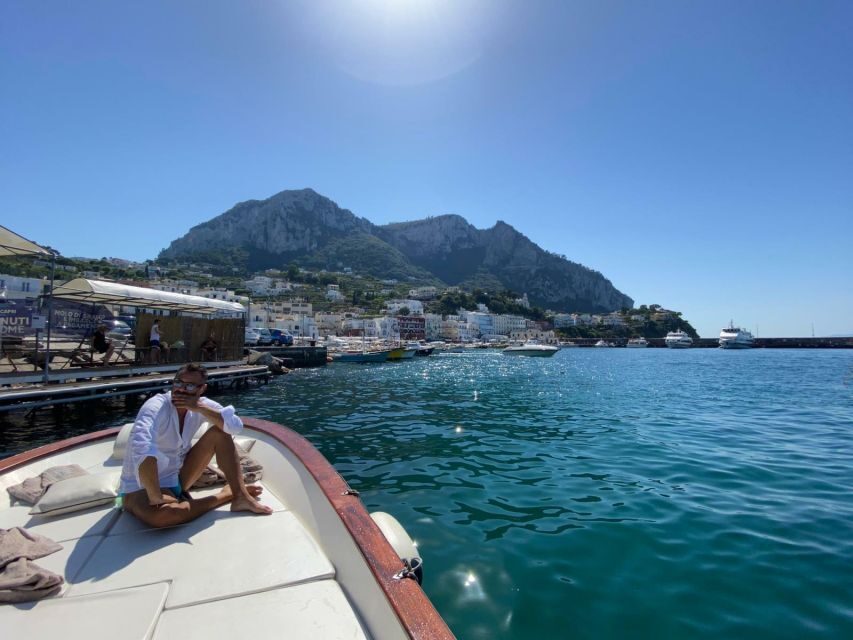 Capri: Island and Grottos Boat Cruise with Snacks and Drinks - Snacks, Beverages, and Limoncello Tasting: A Small Gesture With Big Vibes