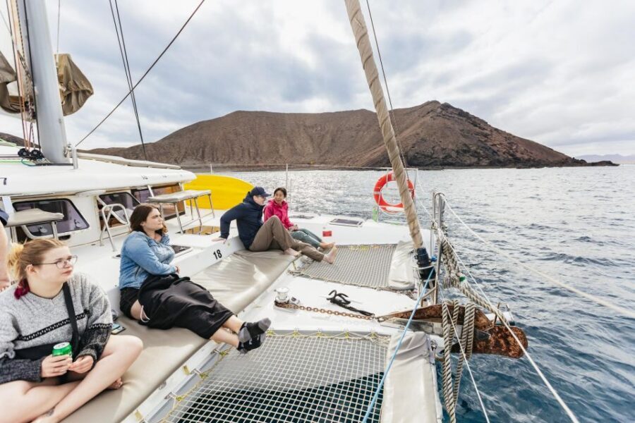 Corralejo: Lobos Island Catamaran Tour with Drinks & Snorkel - Who This Tour Is Best For (and Who Might Want Something Different)