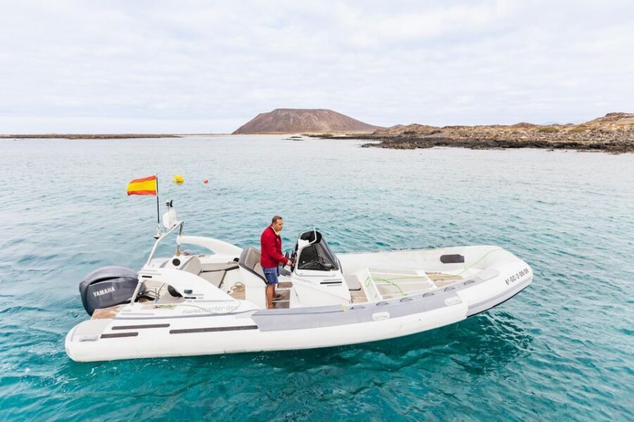Corralejo: Lobos Island Catamaran Tour with Drinks & Snorkel - Corralejo to Lobos: Why This Catamaran Trip Works