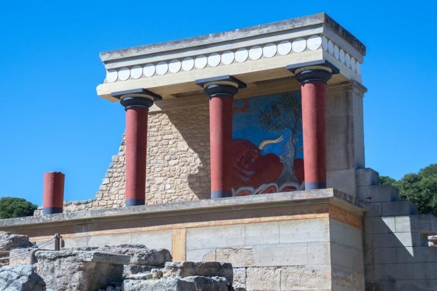 Crete: Knossos Palace & Heraklion Guided Tour - The Day’s Timing: Pickup, Coach Ride, and How to Not Feel Rushed