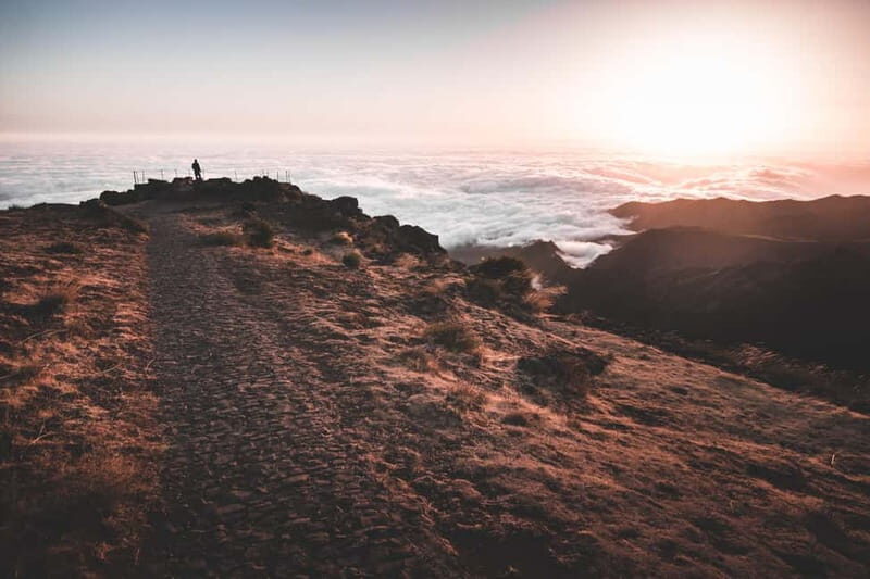 From Funchal: Pico Arieiro Sunrise with Optional Breakfast - Should you book the Pico do Arieiro Sunrise from Funchal?