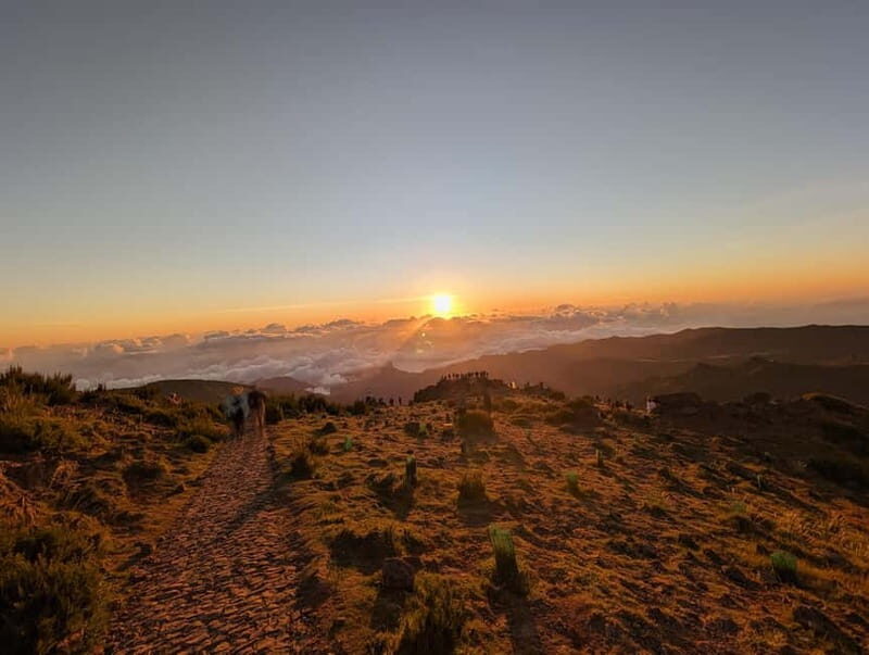 From Funchal: Pico Arieiro Sunrise with Optional Breakfast - Who should book it (and who might not love it)