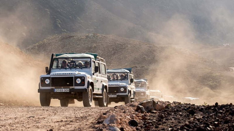 Fuerteventura: Cofete Beach Jeep Safari - The quick local bar stop: short, useful, and good for photos