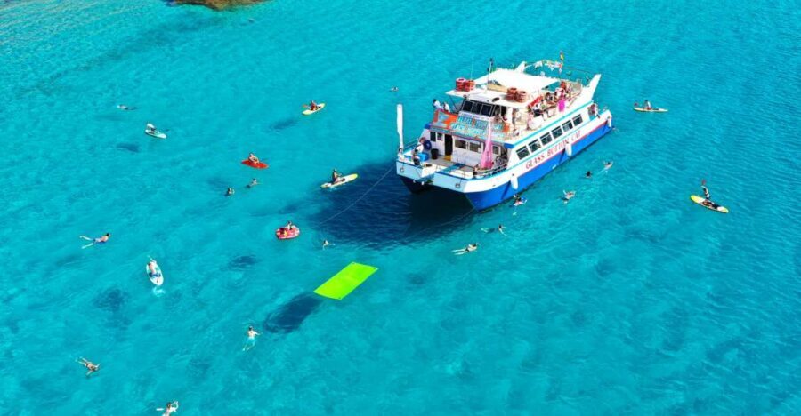Ibiza: Beach Hopping Cruise w/ Paddleboard, Food, & Drinks - Onboard Comfort and the Music-Driven Atmosphere