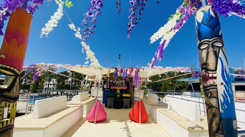 Ibiza: Cala Salada & North Cruise with Drinks & Snorkeling - Drinks, Snacks, and the On-Board Vibe (No, It’s Not a Party Boat)