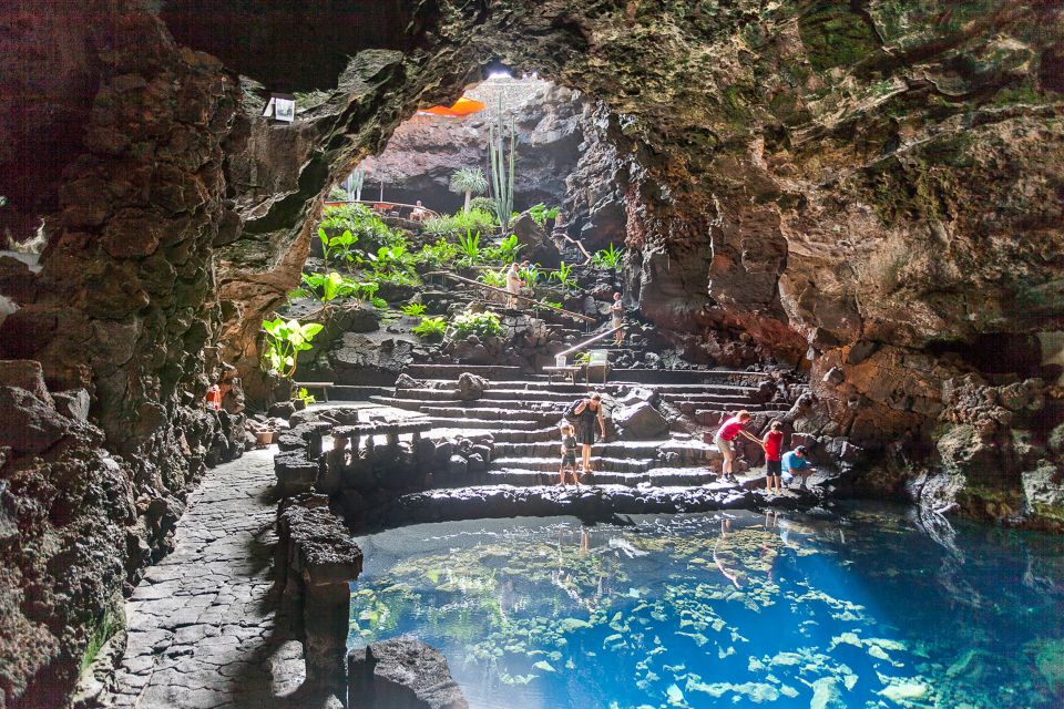 Lanzarote: Full-Day Island Highlights Tour - Key tour takeaways you’ll feel right away