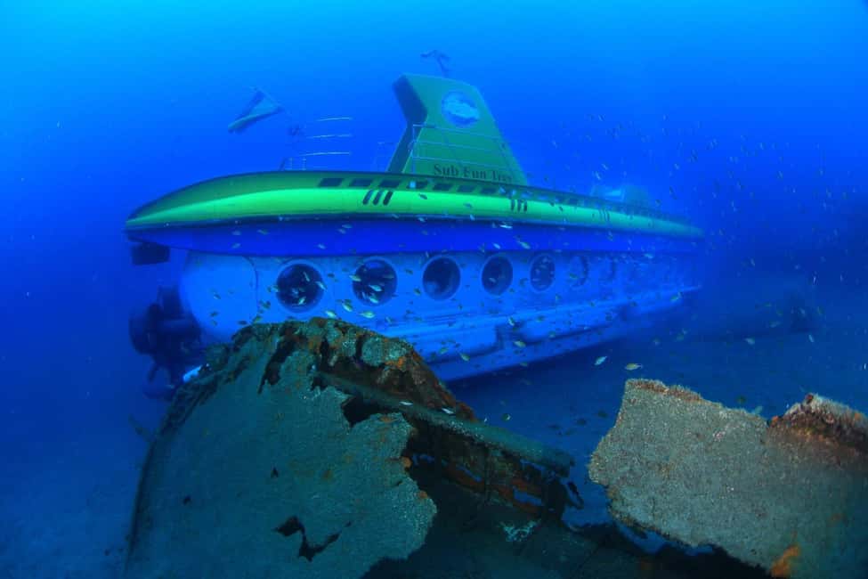Lanzarote: Real Submarine Dive with Hotel Pickup - The onboard feel: not claustrophobic, not a wet-and-cold ordeal