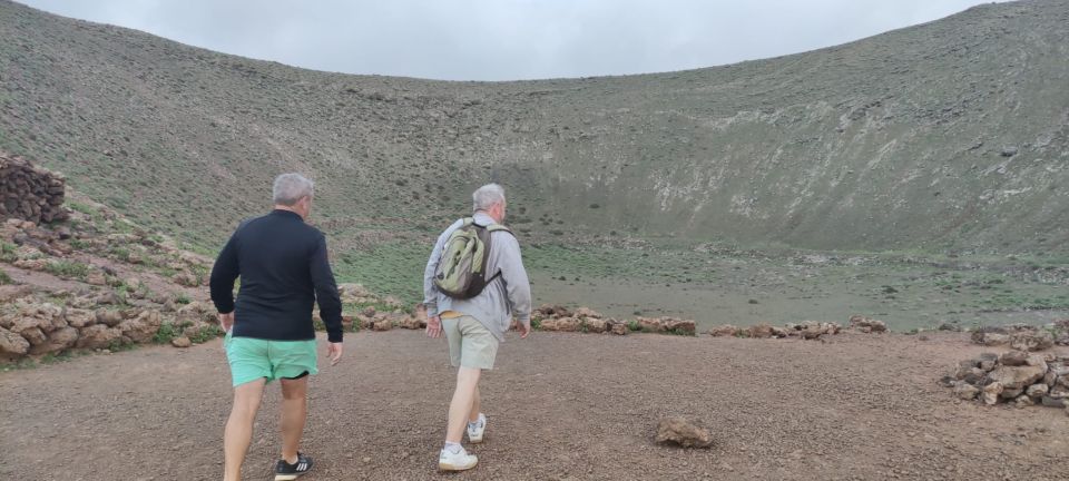 Lanzarote: Timanfaya Natural Park Trekking Tour - Who Should Book This Volcano Tour (and Who Might Skip It)