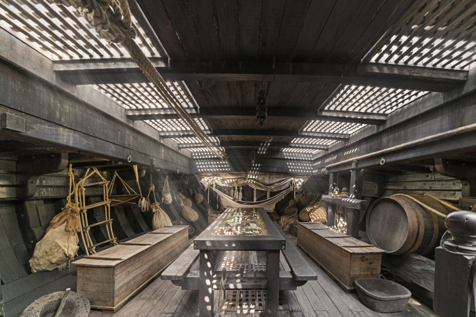 Madeira: Flag Ship Tour aboard Santa Maria de Colombo - Boarding Santa Maria de Colombo in Madeira: where to meet and what to do first
