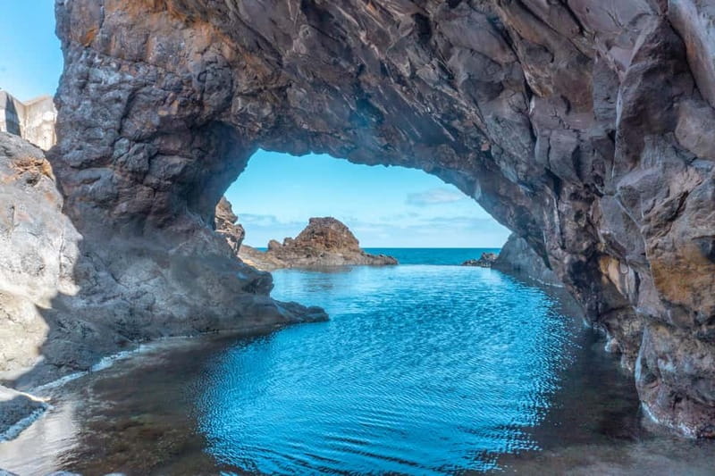 Madeira: Skywalk, Porto Moniz, Seixal, and Fanal 4WD Tour - Poças das Lesmas: Ancient Lava Rock Meets the Ocean