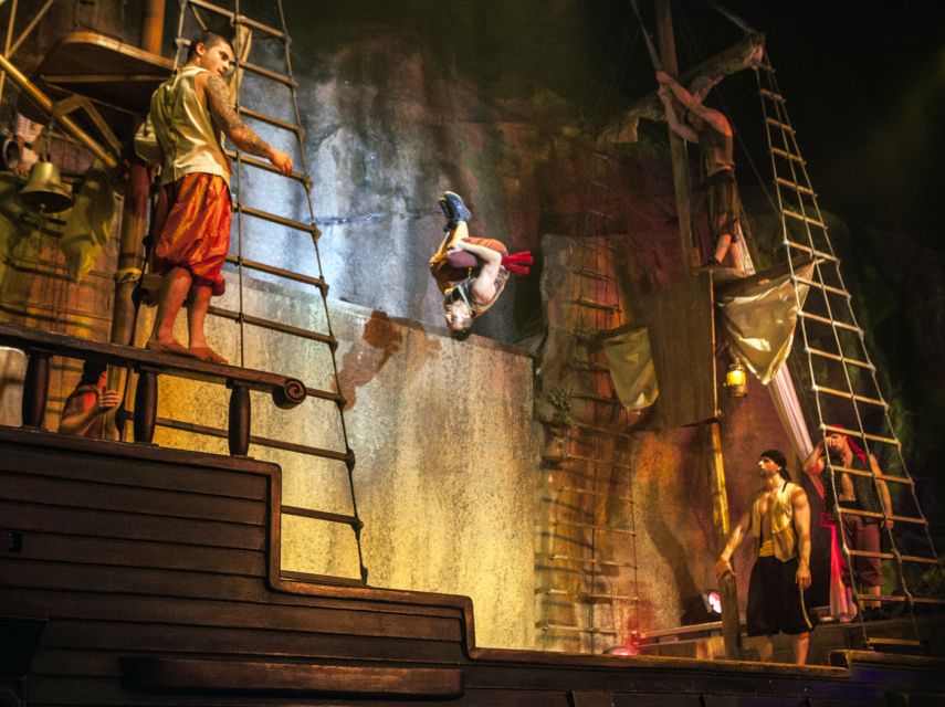 Magaluf: Pirates Adventure Dinner Show Ticket - Seating in Magaluf: Main Deck, Quarter Deck, VIP tables, and VVIP backstage