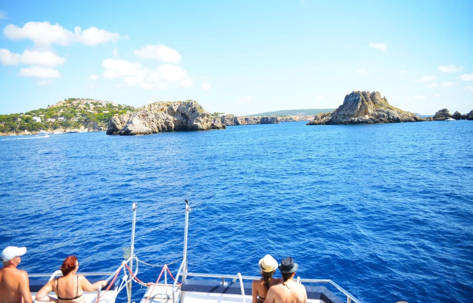 Mallorca: 2-Hour Coastline & Malgrat Islands Catamaran Tour - Simple Rules That Keep Things Smooth