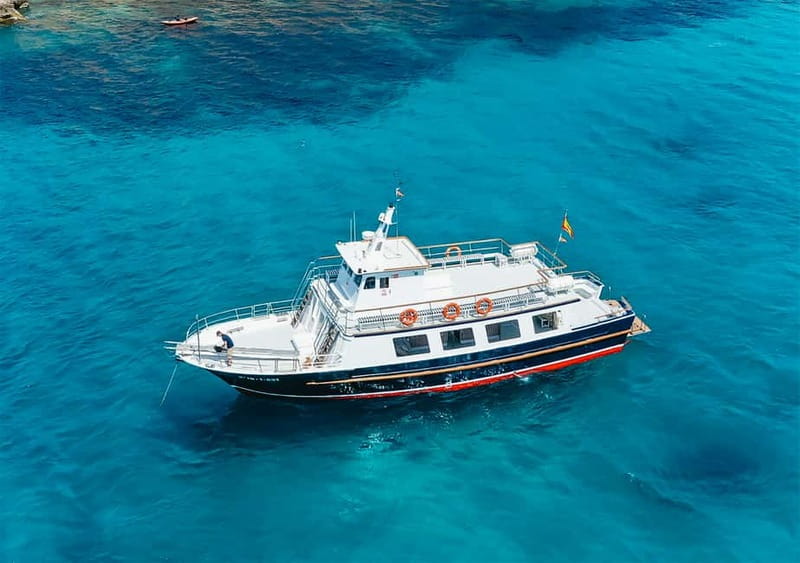 Mallorca: Palma Boat Tour & Snorkeling with Drink Included - Key things I’d bet on