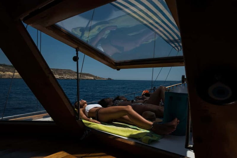 Malta: Comino+ Santa Maria Bay, Blue Lagoon + Seacaves tour - What to Pack (and What Not to Bring) for a Smooth Day