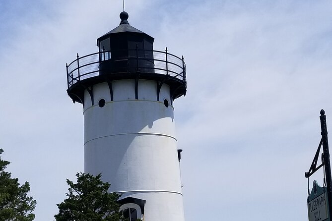 Martha Vineyard Bus Tour - Orange Peel Bakery: A Practical Pause for Snacks and Shopping Time