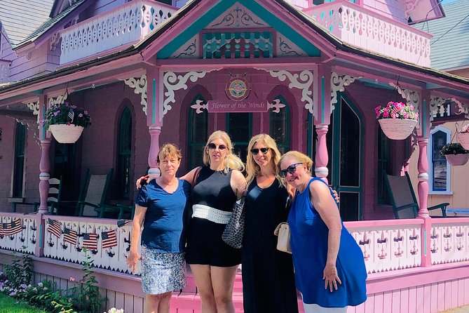 Martha's Vineyard Tours Private and Fun! - A private 4-hour sweep of Vineyard highlights