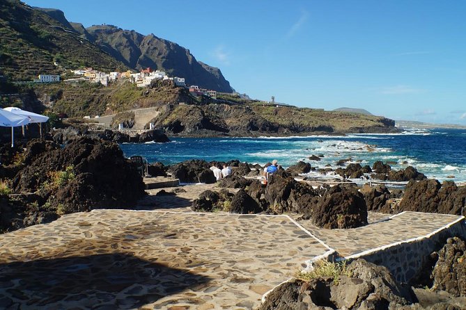 Mt. Teide and Masca Valley Tour in Tenerife - Icod de los Vinos and the Drago tree: a charming square with a long break