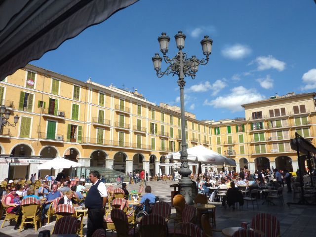 Palma de Mallorca: Guided Tour of the Old Town - La Seu cathedral: more than a landmark photo