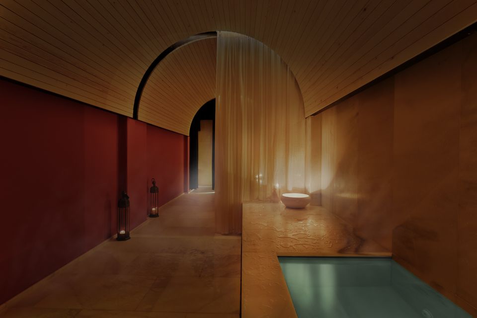 Palma: Hammam Al Àndalus Bath Session with Massage Options - Steam room with eucalyptus: the part most people remember