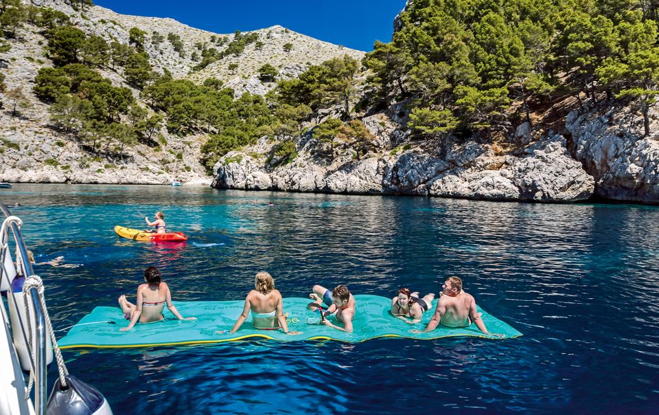 Port d'Alcudia: North Coast Catamaran Cruise with Meal - Why This 5-Hour Catamaran Works So Well From Alcúdia