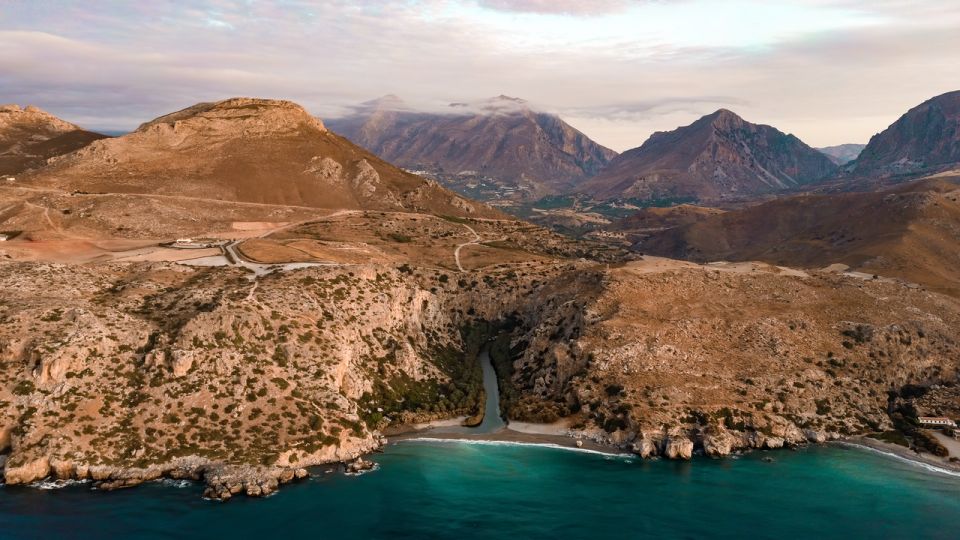 Rethymno: Preveli Beach Damnoni Beach Kourtaliotiko Day Trip - Damnoni Beach: your first real beach break (with coffee and shopping time)