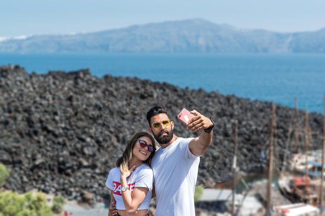 Santorini Caldera Cruise Tour (Volcano, Hot Springs, Thirassia) - Boat ride reality: crowds, hearing the guide, and what makes the day flow