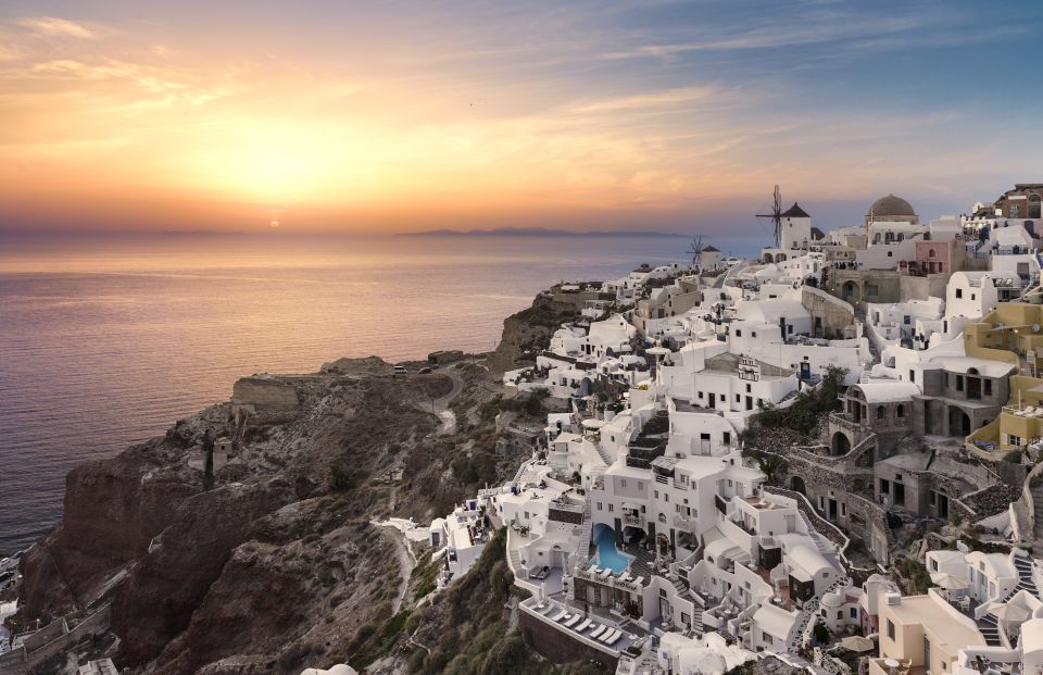 Santorini: Island Highlights Guided Day Trip with Oia Sunset - Oia Sunset: The Famous Finale, Built for Memories