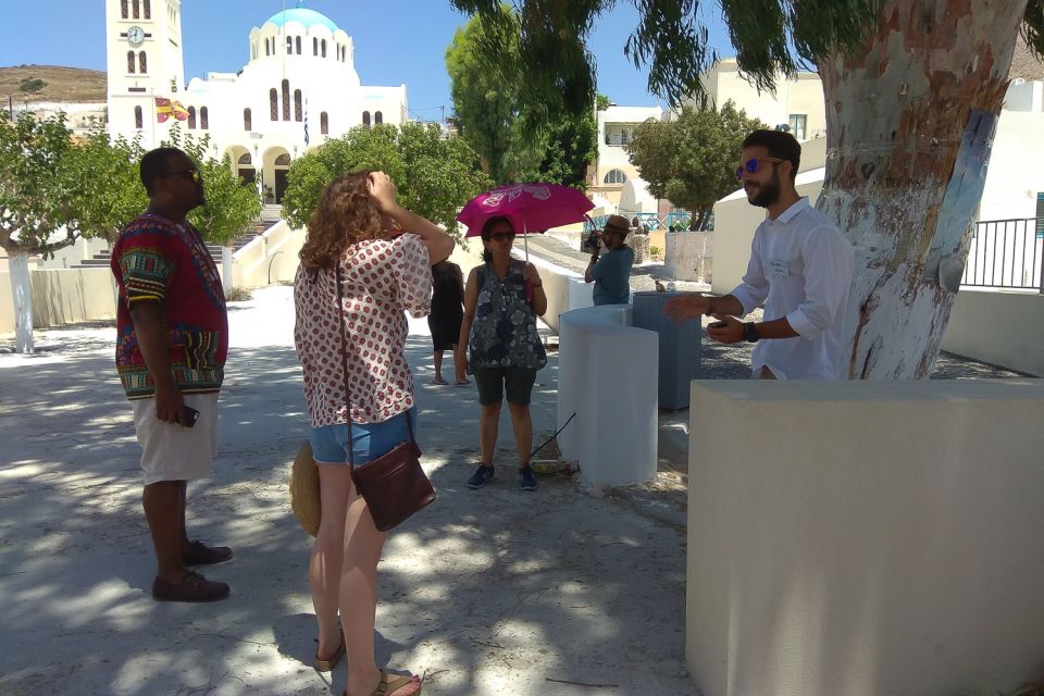 Santorini: Traditional Sightseeing Bus Tour with Oia Sunset - Key things I’d bank on before you go