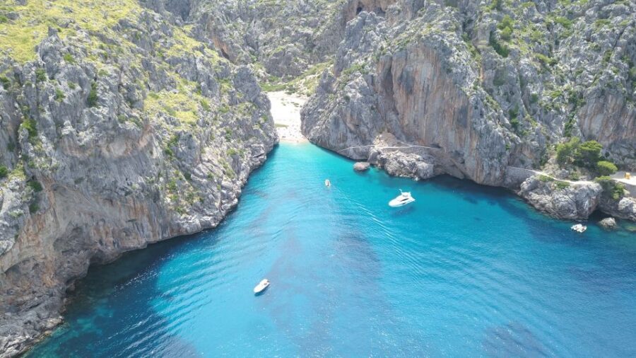 Soller: Sa Calobra & Cala Tuent Speedboat Tour - Snorkel masks included: how to make the most of short water time