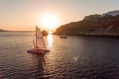 Sunset Sailing Catamaran Cruise in Santorini with BBQ and Drinks - Hot Springs near the volcano: what to expect in the water