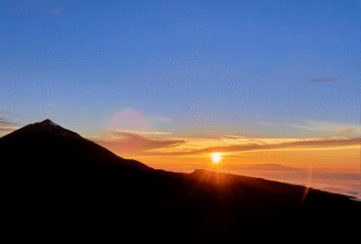 Teide: Guided Sunset & Stargazing Tour by Night with Dinner - The drive up: clouds, curves, and staying comfortable