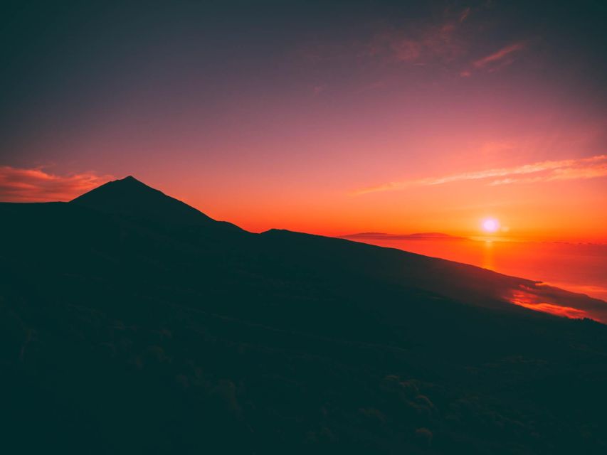 Teide: Guided Sunset & Stargazing Tour by Night with Dinner - The 45-minute sunset moment: what you’ll actually do