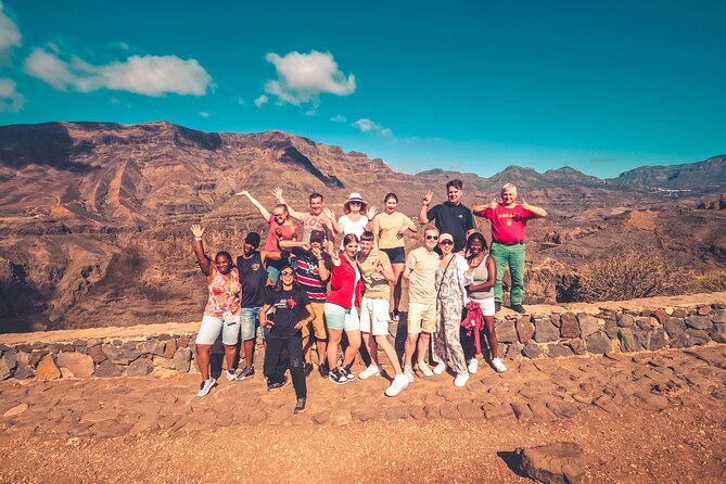The Red Canyon Tour - Small Group Trip with Local Food Tasting ツ - Price and value: what your $119.72 really buys