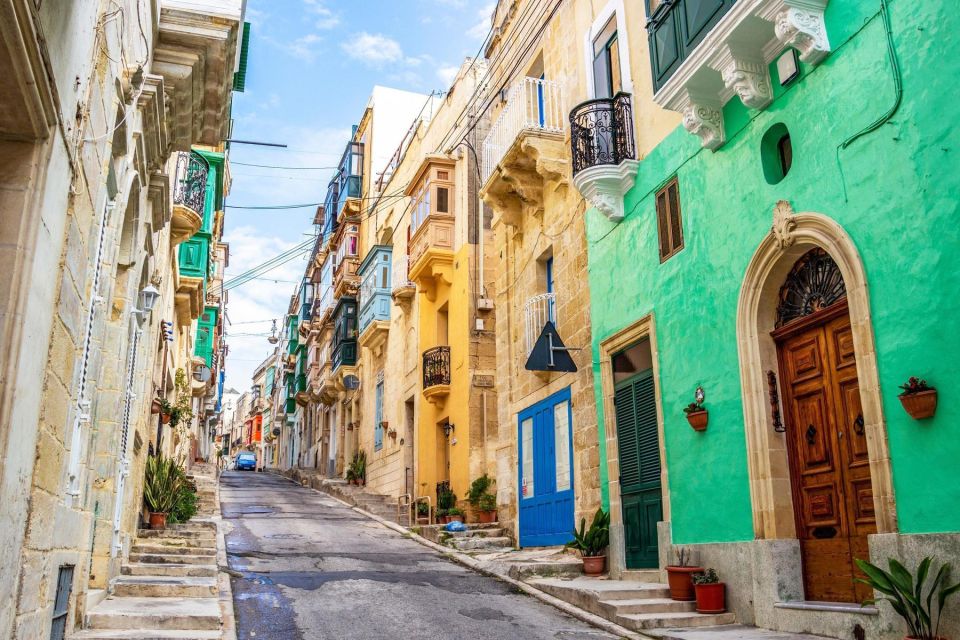 Valletta: Guided Walking Tour with Optional Cathedral Tour - Republic Street and the Optional St John’s Co-Cathedral Visit